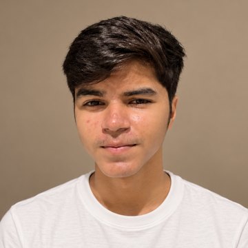 Ishaan, co-founder of 2MuchDigital